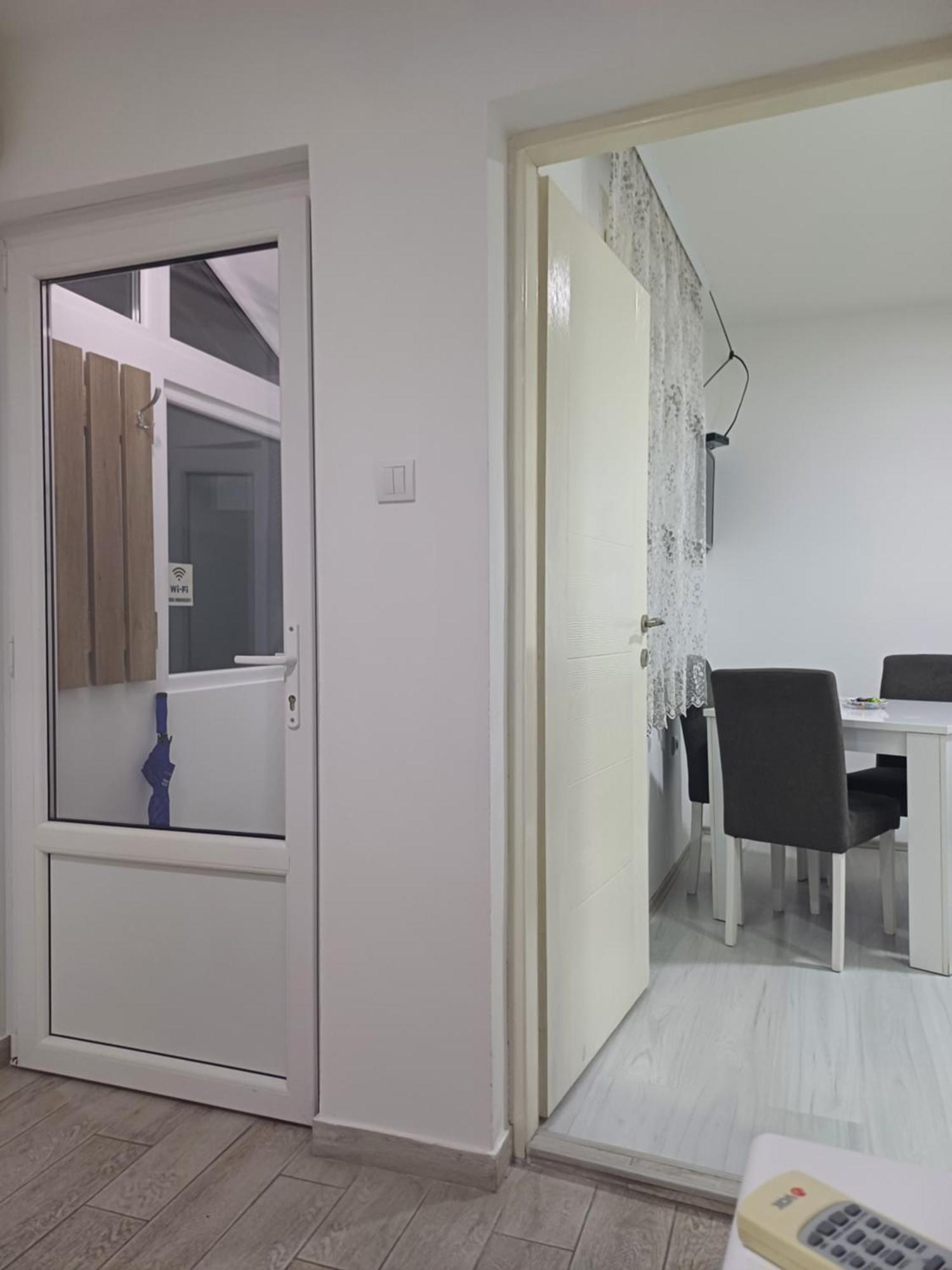 Apartman “Sanja” Пірот Екстер'єр фото