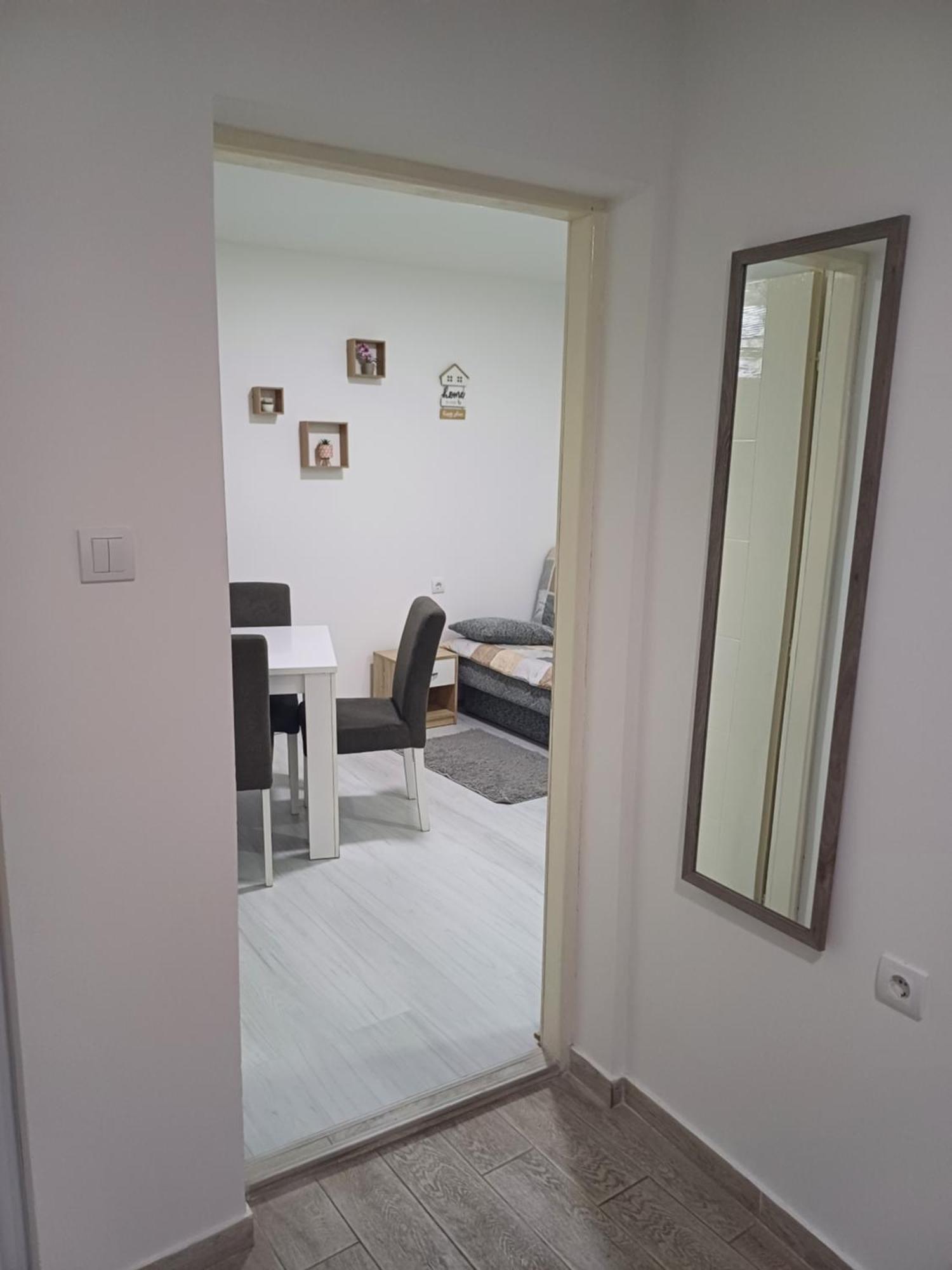 Apartman “Sanja” Пірот Екстер'єр фото